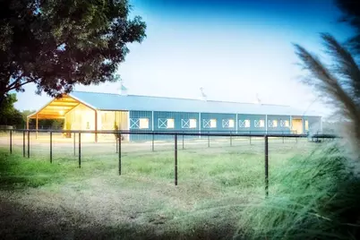 11217 Foutch Road, Pilot Point, TX 76258 - Photo 3