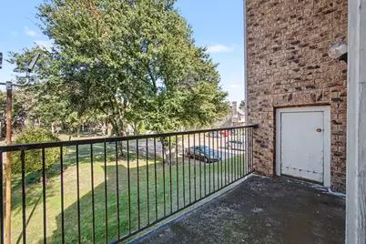 9827 Walnut Street #210, Dallas, TX 75243 - Photo 29
