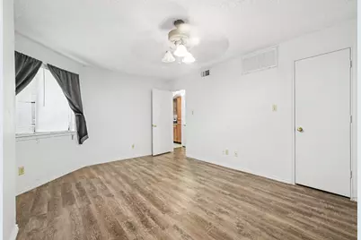 9827 Walnut Street #210, Dallas, TX 75243 - Photo 27