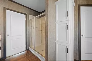 10217 County Rd 418, Grandview, TX 76050 - Photo 25