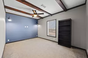 10217 County Rd 418, Grandview, TX 76050 - Photo 31