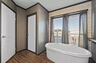 10217 County Rd 418, Grandview, TX 76050 - Photo 23