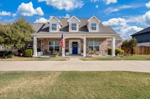 949 W Sunset Blvd, Celina, TX 75009 - Photo 3