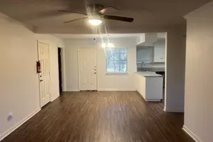 1613 Martel Ave, Fort Worth, TX 76103 - Photo 3