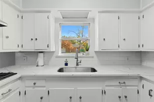 531 Summit Dr, Richardson, TX 75081 - Photo 11