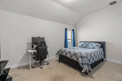 8617 Keeneland Drive, Fort Worth, TX 76120 - Photo 21