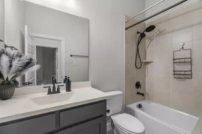 8617 Keeneland Drive, Fort Worth, TX 76120 - Photo 19
