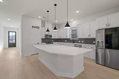 8617 Keeneland Drive, Fort Worth, TX 76120 - Photo 11