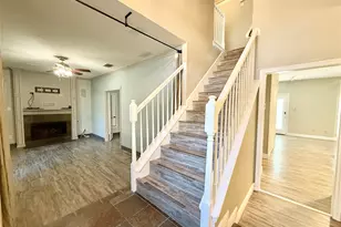 2301 Mapleleaf Ln, Flower Mound, TX 75028 - Photo 3