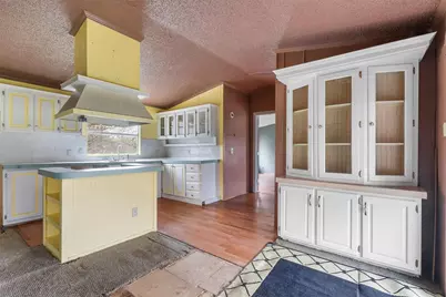 4012 Nebraska Trail, Granbury, TX 76048 - Photo 3