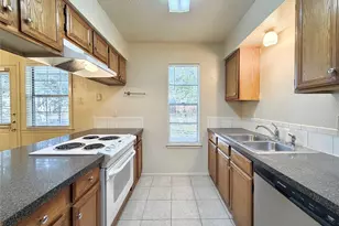 504 Campbell Ln, Denton, TX 76209 - Photo 7