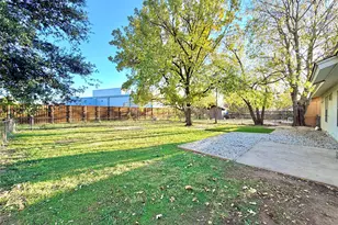 504 Campbell Ln, Denton, TX 76209 - Photo 15