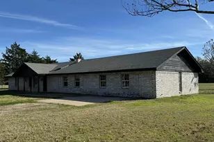 529 Morris Ln, Greenville, TX 75402 - Photo 5