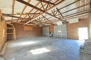 529 Morris Ln, Greenville, TX 75402 - Photo 39