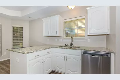 4925 Marcus Drive, Flower Mound, TX 75028 - Photo 9