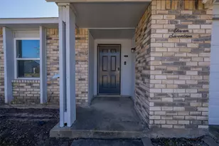 1117 Llano Trail, Grand Prairie, TX 75052 - Photo 7