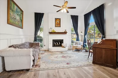 2814 Lois Lane, Rowlett, TX 75088 - Photo 1