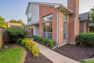 2814 Lois Ln, Rowlett, TX 75088 - Photo 5