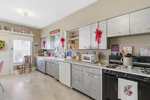 203 E Oak St, Weatherford, TX 76086 - Photo 13