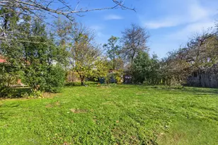 203 E Oak St, Weatherford, TX 76086 - Photo 23