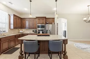 2605 Lady Viviane Ln, Lewisville, TX 75056 - Photo 9