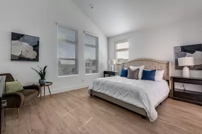 723 W 10th Street #105, Dallas, TX 75208 - Photo 11