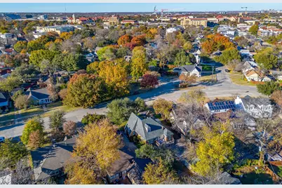 3305 Park Ridge Boulevard, Fort Worth, TX 76109 - Photo 3