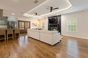 106 White Oak Dr, Mabank, TX 75156 - Photo 5