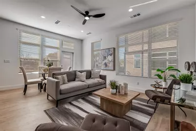 723 W 10th Street #109, Dallas, TX 75208 - Photo 3