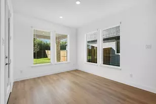 129 S Oak Dr, Oak Point, TX 75068 - Photo 9