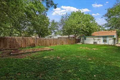 2805 Hale Avenue, Fort Worth, TX 76106 - Photo 13
