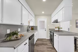 206 Cherry St, Weatherford, TX 76086 - Photo 9