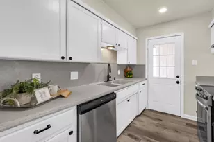 206 Cherry St, Weatherford, TX 76086 - Photo 11