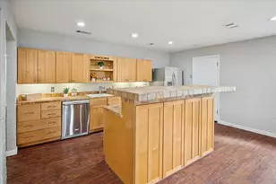 5352 Colorado Ct, North Richland Hills, TX 76180 - Photo 17