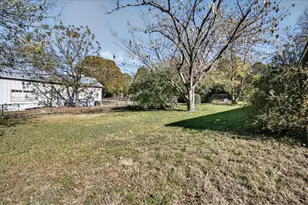 1706 Hitching Post Rd, Granbury, TX 76049 - Photo 27