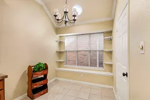 1917 Cavender Cir, Denton, TX 76205 - Photo 19