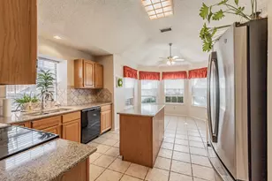 6102 Hawkeye Rd, Rowlett, TX 75089 - Photo 11