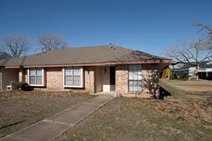 1107 Valley View Dr, Glenn Heights, TX 75154 - Photo 1