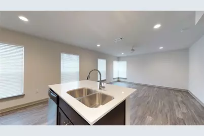 6304 Prospect Avenue #110, Dallas, TX 75214 - Photo 5