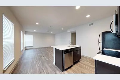 6304 Prospect Avenue #110, Dallas, TX 75214 - Photo 3