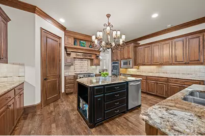 2404 Arbor Gate Lane, Colleyville, TX 76034 - Photo 11