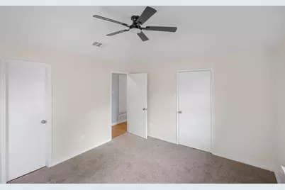 400 Kalmia Drive, Arlington, TX 76018 - Photo 21