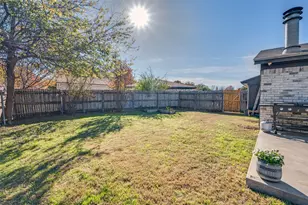 751 Tumbleweed Ct, Fort Worth, TX 76108 - Photo 23