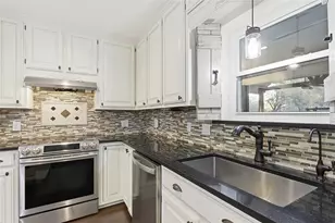 109 McCullar Rd, Burleson, TX 76028 - Photo 13