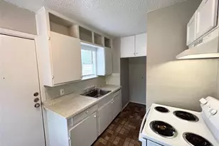 6363 Hollis Ave, Dallas, TX 75227 - Photo 3