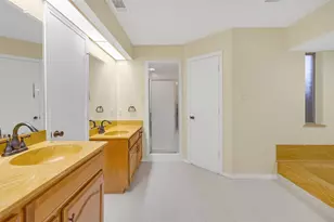 421 Pebblecreek Dr, Garland, TX 75040 - Photo 25