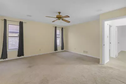 421 Pebblecreek Drive, Garland, TX 75040 - Photo 23