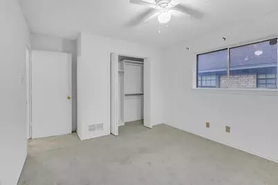 421 Pebblecreek Drive, Garland, TX 75040 - Photo 21