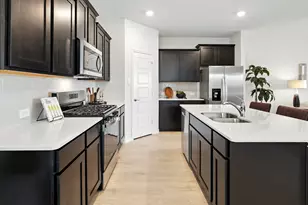 10320 Barron Dr, Aubrey, TX 76227 - Photo 33