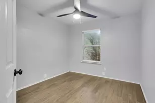 8421 Ranch Hand Trail, Fort Worth, TX 76131 - Photo 15